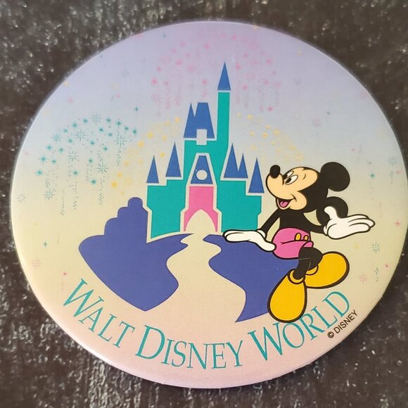 Walt Disney World Button featuring Mickey Mouse 3 inch Pinback 90's - Picture 1 of 4